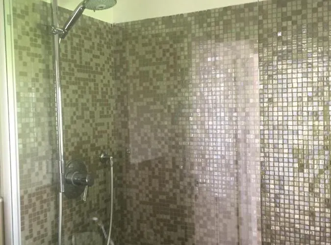 Apartman Moderno Con Ampia Terrazza Castelletto di Brenzone