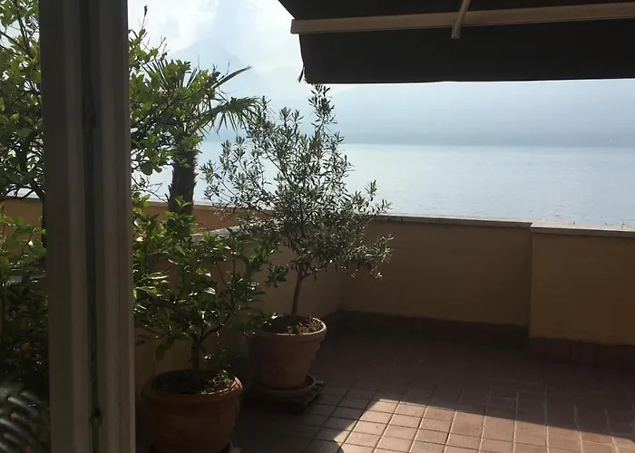 شقة Moderno Con Ampia Terrazza